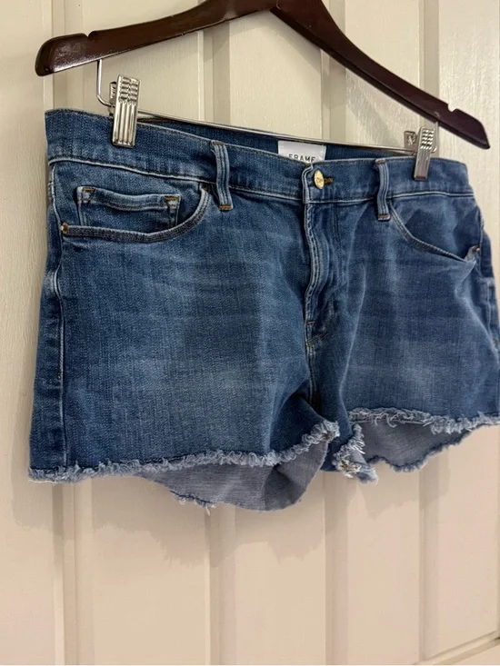 Frame Denim Le Cutoff Mid-Blue Frayed Hem Jean Shorts EUC Women’s Size 30 - Picture 4 of 16